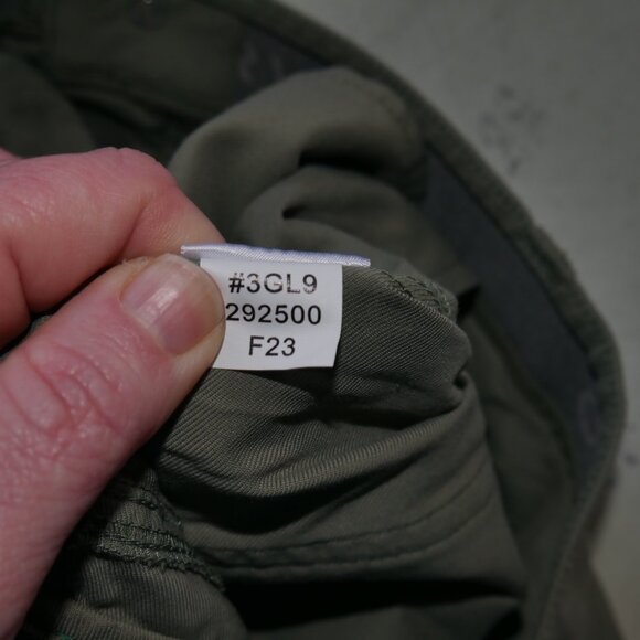 Orvis Out Of Office 5 Pocket Pants 40x30 Stretch Olive Green DWR Quick-Drying - Picture 11 of 15
